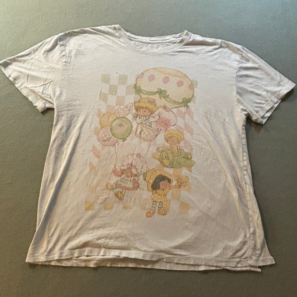 Strawberry Shortcake Graphic T-Shirt Womens L Gray Short Sleeve Crew Neck